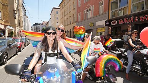Bunte Parade in München: Der Christopher Street Day 2022. Bunte Parade in München: Der Christopher Street Day 2022.