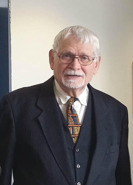 Reinhard Strecker vor Erhalt des Bundesverdienstkreuzes am 24. August 2015. Reinhard Strecker vor Erhalt des Bundesverdienstkreuzes am 24. August 2015.