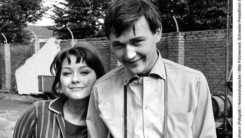 Enges Verhältnis: Christine Kaufmann mit Bruder Hans-Günther. Enges Verhältnis: Christine Kaufmann mit Bruder Hans-Günther.