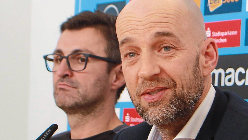 Ob Geld oder Punkte: Trainer Michael Köllner und Sportchef Günther Gorenzel (r.) nehmen sich das gleiche tierische Vorbild. Ob Geld oder Punkte: Trainer Michael Köllner und Sportchef Günther Gorenzel (r.) nehmen sich das gleiche tierische Vorbild.