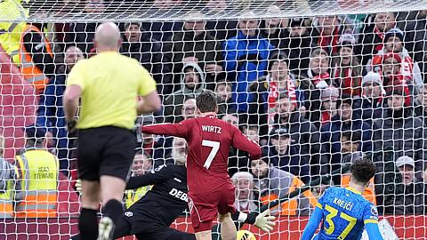Die Erlösung für Florian Wirtz: Er erzielte das 2:0 gegen Wolverhampton. Die Erlösung für Florian Wirtz: Er erzielte das 2:0 gegen Wolverhampton.