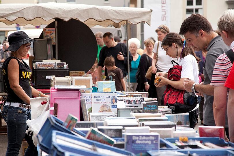 Ganz Waldperlach wird am Samstag zur Flohmarkt-Meile (Symbolbild).
