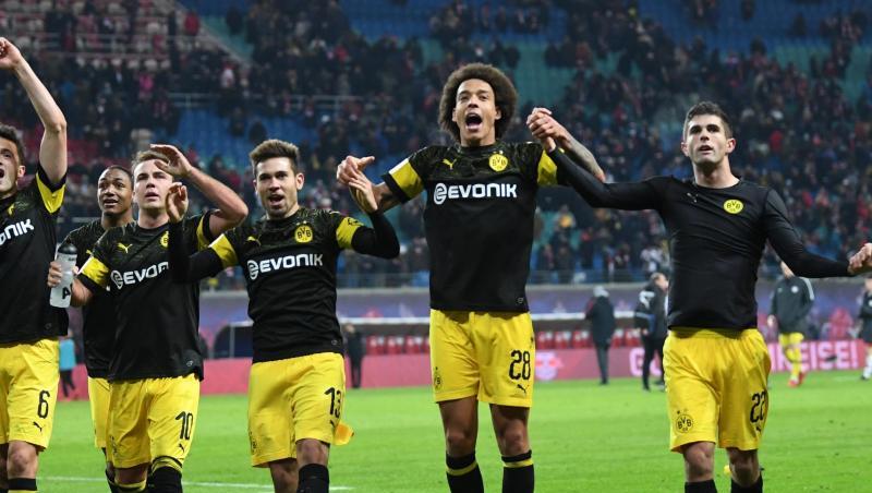 Das 1:0 in Leipzig sichert dem Herbstmeister das Sechs-Punkte-Polster auf die Bayern. Das 1:0 in Leipzig sichert dem Herbstmeister das Sechs-Punkte-Polster auf die Bayern.