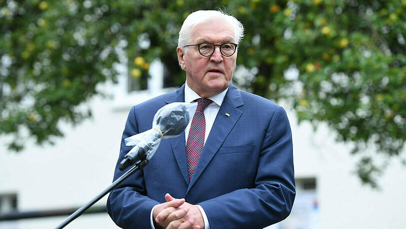 Frank-Walter Steinmeier befindet sich derzeit in Quarantäne Frank-Walter Steinmeier befindet sich derzeit in Quarantäne