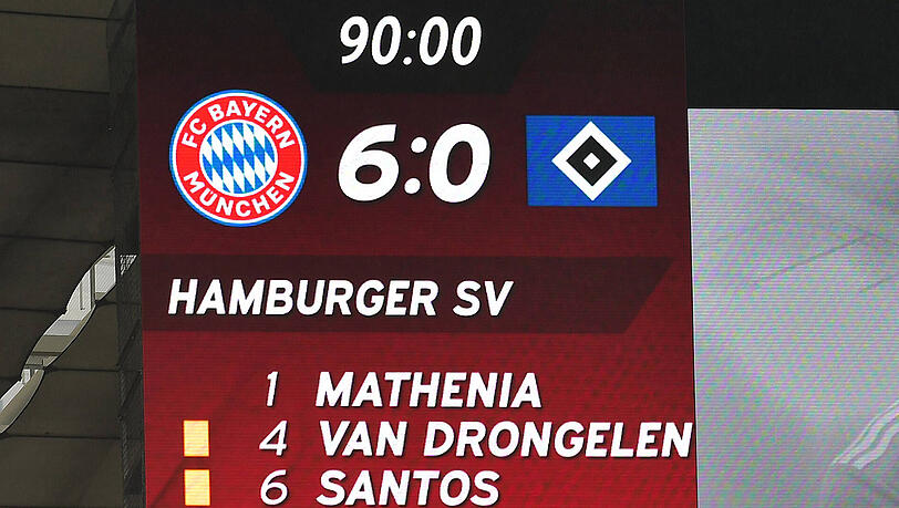 Das vorerst letzte Gastspiel in der Allianz Arena? Bayern schlägt den taumelnden Bundesliga-Dino Hamburg klar und deutlich mit 6:0. Das vorerst letzte Gastspiel in der Allianz Arena? Bayern schlägt den taumelnden Bundesliga-Dino Hamburg klar und deutlich mit 6:0.