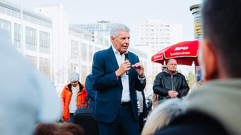 "Ich war extrem unter Druck", sagt Dieter Reiter über sein Verhalten im Stadtrat. "Ich war extrem unter Druck", sagt Dieter Reiter über sein Verhalten im Stadtrat.