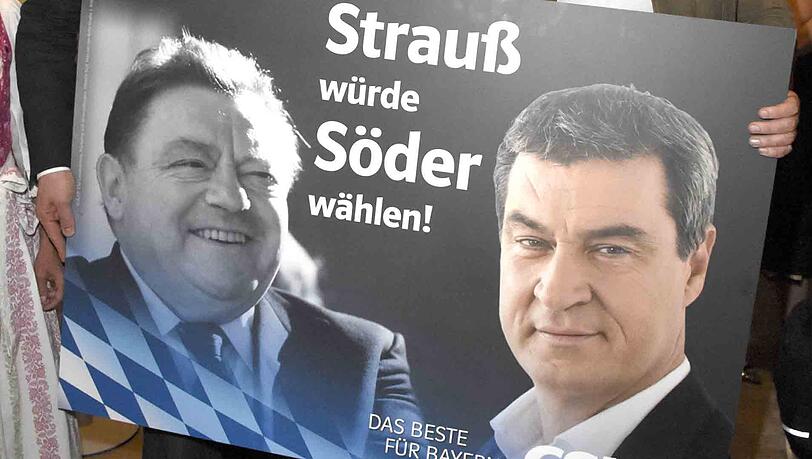 "Strauß würde Söder wählen": Der Slogan auf dem CSU-Wahlplakat. "Strauß würde Söder wählen": Der Slogan auf dem CSU-Wahlplakat.