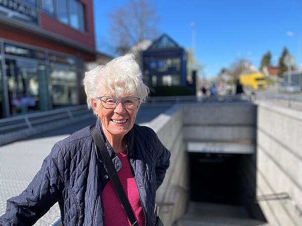 Brigitte Seitz aus Großhadern fährt gerne mit der U-Bahn Richtung Innenstadt. Brigitte Seitz aus Großhadern fährt gerne mit der U-Bahn Richtung Innenstadt.