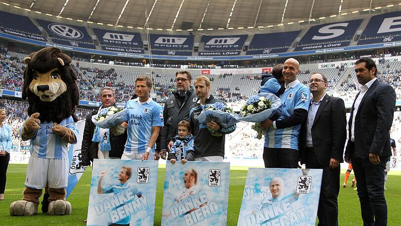 Benny Lauth, Daniel Bierofka und Necat Aygün werden verabschiedet beim TSV 1860 München. Benny Lauth, Daniel Bierofka und Necat Aygün werden verabschiedet beim TSV 1860 München.