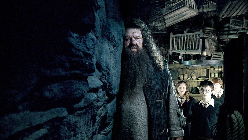Als "Hagrid" begeistert Robbie Coltrane Kinder und Jugendliche auf der ganzen Welt. Als "Hagrid" begeistert Robbie Coltrane Kinder und Jugendliche auf der ganzen Welt.