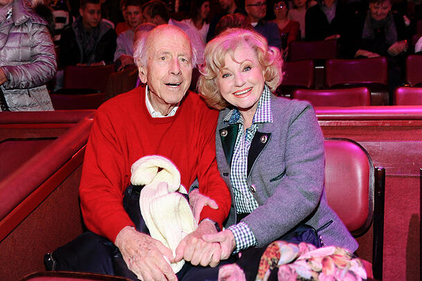 Margot Hellwig pflegte bis zuletzt Ehemann Arthur Lindermayr. Als 16-jährige Schülerin lernte sie den Lehrer kennen. Margot Hellwig pflegte bis zuletzt Ehemann Arthur Lindermayr. Als 16-jährige Schülerin lernte sie den Lehrer kennen.