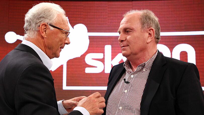 Die Bayern-Granden im TV-Studio: Franz Beckenbauer (l.) und Uli Hoeneß. Die Bayern-Granden im TV-Studio: Franz Beckenbauer (l.) und Uli Hoeneß.
