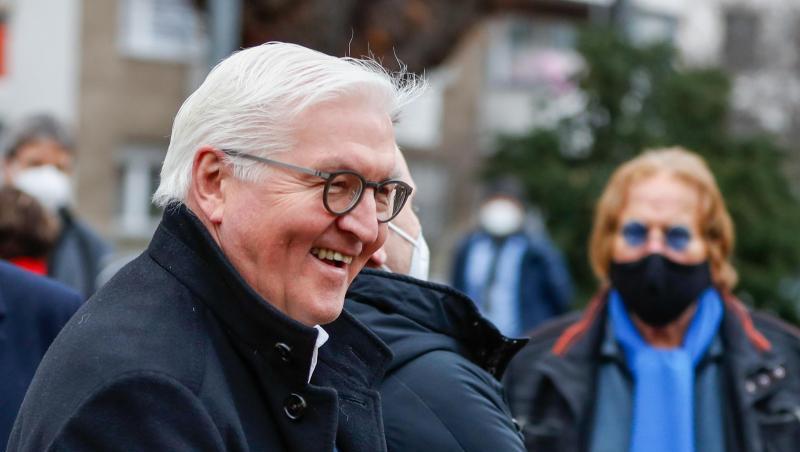 Bundespräsident Frank-Walter Steinmeier lächelt. Bundespräsident Frank-Walter Steinmeier lächelt.
