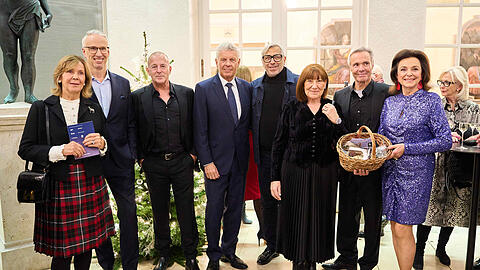 Ursula Prinzessin von Bayern, Bernd Döpke (BMW München), Heino Ferch, OB Dieter Reiter, Ehefrau Petra, Jimmy Hartwig, Hannes Jaenicke und Uschi Dämmrich von Luttitz, Ursula Prinzessin von Bayern, Bernd Döpke (BMW München), Heino Ferch, OB Dieter Reiter, Ehefrau Petra, Jimmy Hartwig, Hannes Jaenicke und Uschi Dämmrich von Luttitz,