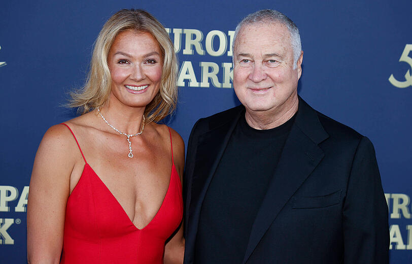 Mit Jürgen B. Harder hat Franzi van Almsick zwei Söhne (*2007, *2013). Von ihrer berühmten Mama können die Jungs viel in Sachen Disziplin lernen. Mit Jürgen B. Harder hat Franzi van Almsick zwei Söhne (*2007, *2013). Von ihrer berühmten Mama können die Jungs viel in Sachen Disziplin lernen.