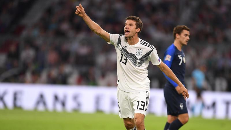 Thomas Müller wird bei der EM die Nummer 25 statt der 13 auf dem Trikot tragen. Thomas Müller wird bei der EM die Nummer 25 statt der 13 auf dem Trikot tragen.