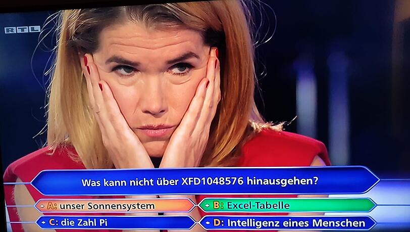 Anke Engelke gewinntnur 500 Euro. Anke Engelke gewinntnur 500 Euro.