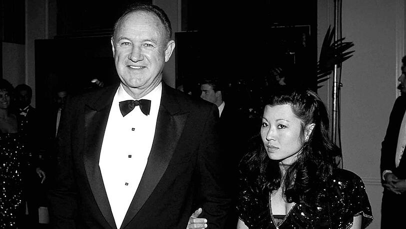 Gene Hackman ist wohl am 18. Februar verstorben, seine Ehefrau Betsy Arakawa womöglich bereits am 11. Februar. Gene Hackman ist wohl am 18. Februar verstorben, seine Ehefrau Betsy Arakawa womöglich bereits am 11. Februar.