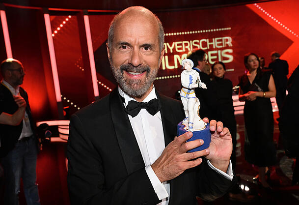 Christoph Maria Herbst wurde als bester Darsteller mit dem Bayerischen Filmpreis ausgezeichnet. Christoph Maria Herbst wurde als bester Darsteller mit dem Bayerischen Filmpreis ausgezeichnet.