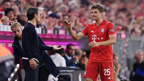 Szene aus dem Sommer 2019: Zwischen Thomas Müller (r.) und dem damaligen Bayern-Trainer Niko Kovac passt es nicht, ein Abschied erscheint mehr als möglich – doch es kommt anders. Szene aus dem Sommer 2019: Zwischen Thomas Müller (r.) und dem damaligen Bayern-Trainer Niko Kovac passt es nicht, ein Abschied erscheint mehr als möglich – doch es kommt anders.