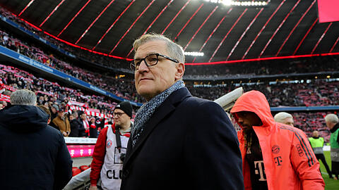 Rechnet mit Konsequenzen für die Bayern-Ultras: Vorstandsboss Jan-Christian Dreesen. Rechnet mit Konsequenzen für die Bayern-Ultras: Vorstandsboss Jan-Christian Dreesen.