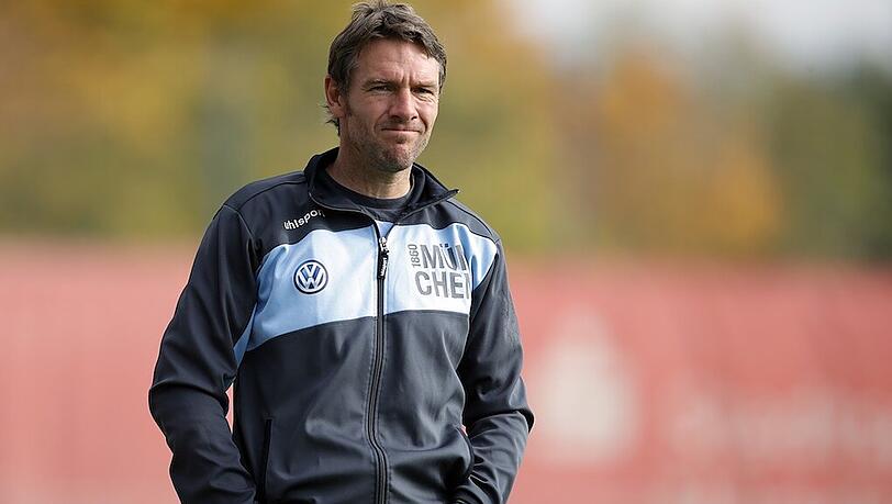 Markus von Ahlen leitete auch am Tag nach der 2:3-Pleite gegen Karlsruhe das Training. Markus von Ahlen leitete auch am Tag nach der 2:3-Pleite gegen Karlsruhe das Training.