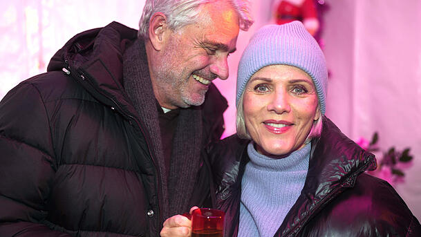 Einer der ersten Auftritt in München: Frank Spothelfer und Birgit Schrowange beim Pink Christmas. Einer der ersten Auftritt in München: Frank Spothelfer und Birgit Schrowange beim Pink Christmas.