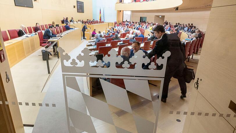 Nach der Bundestagswahl gibt es im Landtag neuen Streit. Nach der Bundestagswahl gibt es im Landtag neuen Streit.