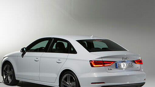 Gestuftes Gepäckabteil: Den Audi A3 soll es ab diesem Sommer auch als viertürige Limousine zu kaufen geben. Gestuftes Gepäckabteil: Den Audi A3 soll es ab diesem Sommer auch als viertürige Limousine zu kaufen geben.