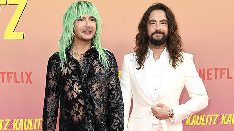 Bill und Tom Kaulitz äußern sich zum Raubüberfall im Louvre-Museum. Bill und Tom Kaulitz äußern sich zum Raubüberfall im Louvre-Museum.