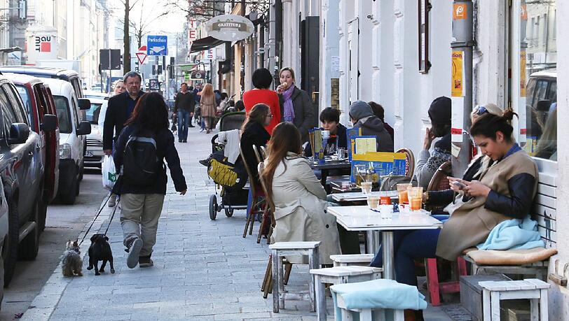In der Maxvorstadt rührt sich was: Die Türkenstraße 47 bekommt einen neuen Ladenmieter. In der Maxvorstadt rührt sich was: Die Türkenstraße 47 bekommt einen neuen Ladenmieter.