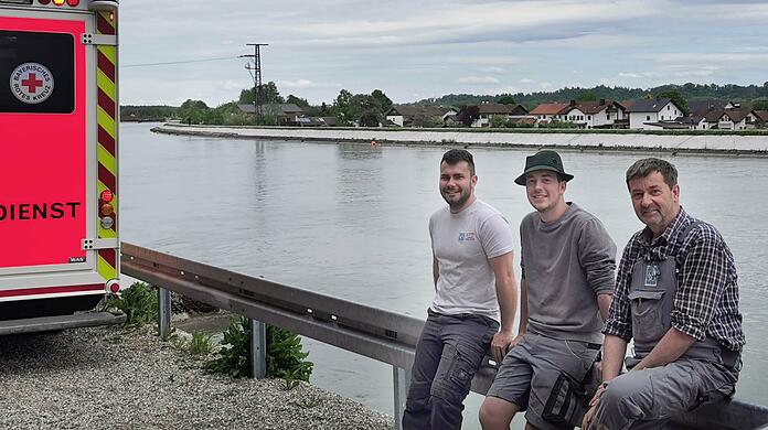 Die drei Schutzengel des Achtjährigen von links nach rechts: Marco S., Kilian H. und Helmut M.