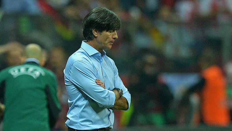 Will aus der Niederlage gegen Polen Lehren ziehen: Jogi Löw. Will aus der Niederlage gegen Polen Lehren ziehen: Jogi Löw.