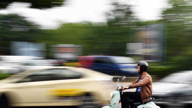 Fahrt auf einem unu Elektroroller in Berlin. Die E-Roller gehen nun ins Netz. Fahrt auf einem unu Elektroroller in Berlin. Die E-Roller gehen nun ins Netz.
