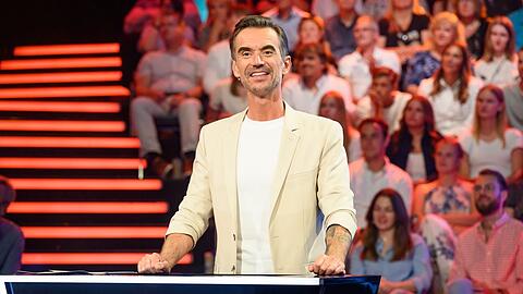 Moderator Florian Silbereisen führt ausnahmsweise durch "Die große Maus-Show". Moderator Florian Silbereisen führt ausnahmsweise durch "Die große Maus-Show".