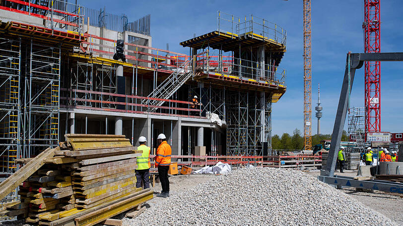 Aktuelle Bilder von der Baustelle des neuen Strafjustizzentrums in München.