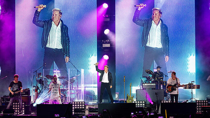 Dieter Bohlen begeisterte seine Fans auf seiner "MEGA"-Tournee im Jahr 2019 in teils ausverkauften Hallen Dieter Bohlen begeisterte seine Fans auf seiner "MEGA"-Tournee im Jahr 2019 in teils ausverkauften Hallen
