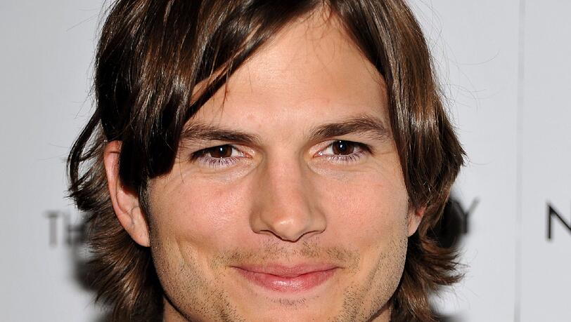 Ashton Kutcher: Der Mann von US-Schauspielerin Demi Moore spielt ab September den Nachfolger von Charlie Sheen bei "Two and a Half Men". Ashton Kutcher: Der Mann von US-Schauspielerin Demi Moore spielt ab September den Nachfolger von Charlie Sheen bei "Two and a Half Men".
