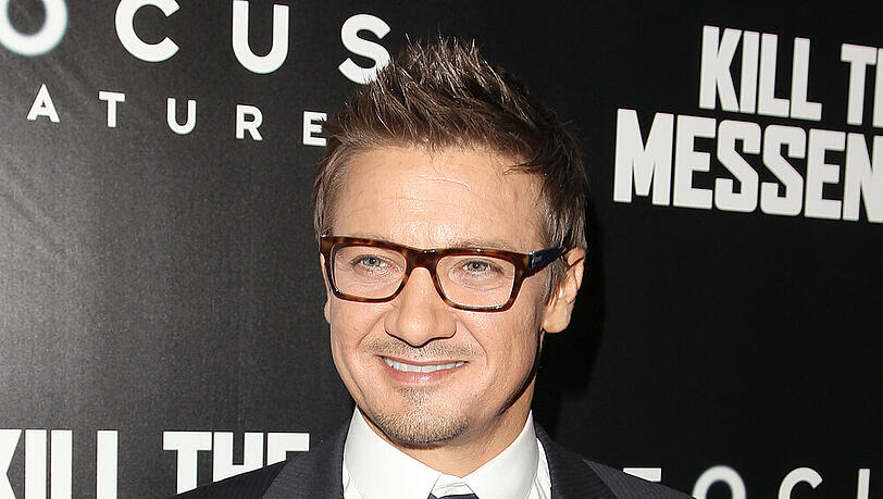Jeremy Renner hat sich das Sorgerecht mit seiner Noch-Ehefrau für die gemeinsame Tochter geteilt Jeremy Renner hat sich das Sorgerecht mit seiner Noch-Ehefrau für die gemeinsame Tochter geteilt