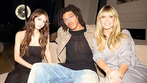 Die Doku-Reihe "On & Off the Catwalk" begleitet neben Heidi Klum auch ihre Kinder Leni und Henry bei Modeljobs. Die Doku-Reihe "On & Off the Catwalk" begleitet neben Heidi Klum auch ihre Kinder Leni und Henry bei Modeljobs.