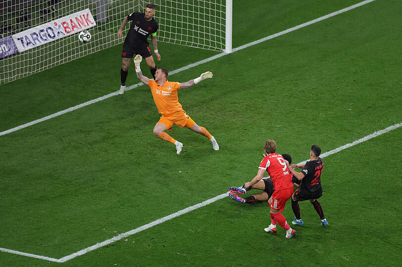 Das 1:0 für Bayern: Harry Kane schießt links oben ein. Das 1:0 für Bayern: Harry Kane schießt links oben ein.