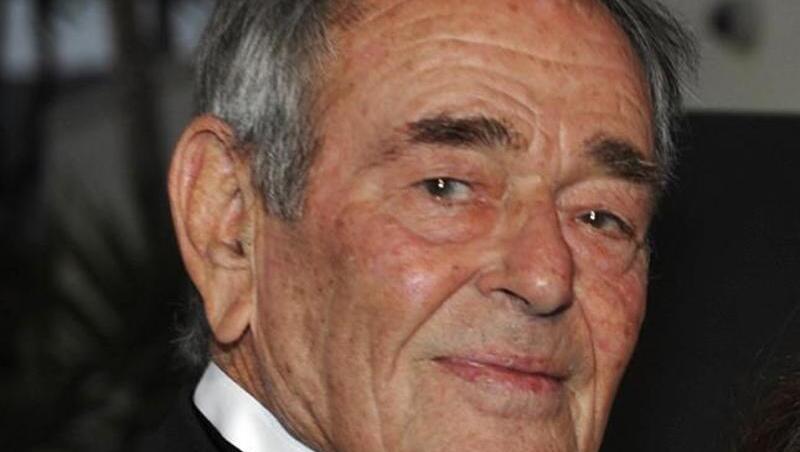 Stuart Whitman, Schauspieler aus den USA, ist mit 92 Jahren gestorben. Stuart Whitman, Schauspieler aus den USA, ist mit 92 Jahren gestorben.