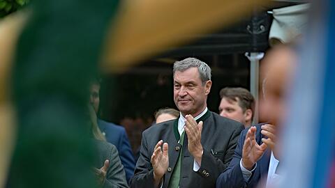 Söder ist mit dem bayerischen Kabinett auf Kurzbesuch in Brüssel gewesen. Söder ist mit dem bayerischen Kabinett auf Kurzbesuch in Brüssel gewesen.