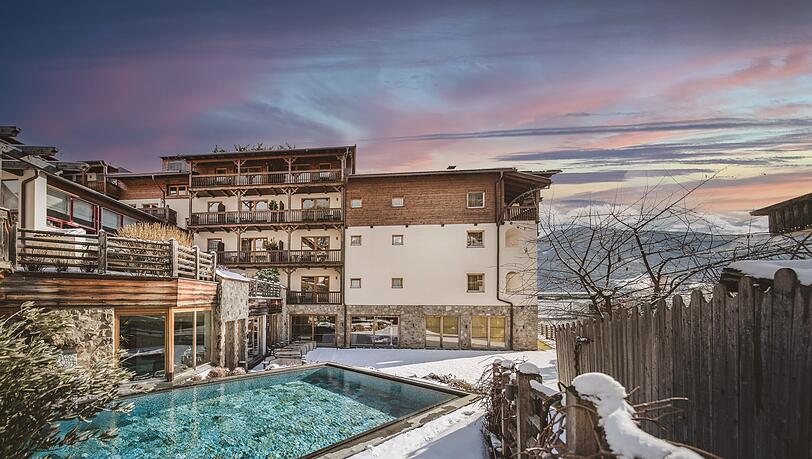 Wo Ruhe auf Natur trifft – entspannende Momente im Taubers Unterwirt. Wo Ruhe auf Natur trifft – entspannende Momente im Taubers Unterwirt.