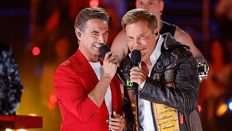 Florian Silbereisen (l.) und Dieter Bohlen auf dem "Schlagerbooom Open Air". Florian Silbereisen (l.) und Dieter Bohlen auf dem "Schlagerbooom Open Air".