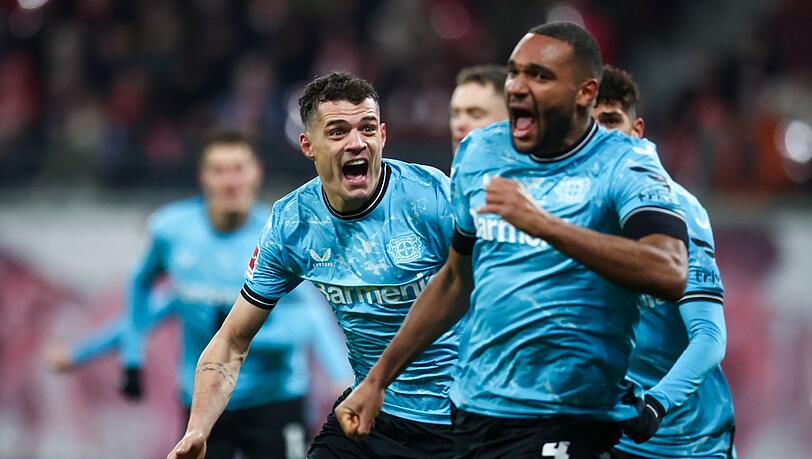 Die Leverkusener erzielten wie schon in der Vorwoche den Siegtreffer in der Nachspielzeit. Die Leverkusener erzielten wie schon in der Vorwoche den Siegtreffer in der Nachspielzeit.