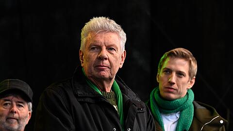 Reiter und sein Herausforderer Krause. Reiter und sein Herausforderer Krause.