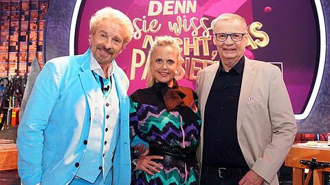 Treten zum letzten Mal gemeinsam in der RTL-Show "Denn sie wissen nicht, was passiert" auf: Thomas Gottschalk, Barbara Schöneberger und Günther Jauch (v.l.n.r.). Treten zum letzten Mal gemeinsam in der RTL-Show "Denn sie wissen nicht, was passiert" auf: Thomas Gottschalk, Barbara Schöneberger und Günther Jauch (v.l.n.r.).