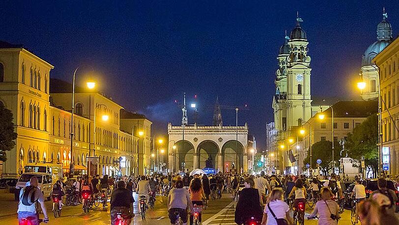 Radlnacht: Altstadt und angrenzende Bereiche sind am Samstag dicht. Radlnacht: Altstadt und angrenzende Bereiche sind am Samstag dicht.