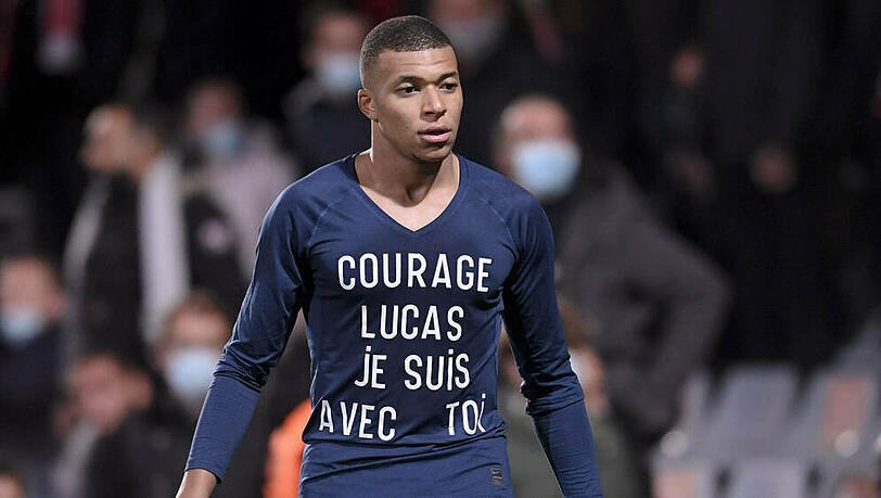Kylian Mbappé während des PSG-Spiels gegen Nîmes Olympique am 16. Oktober 2020. Kylian Mbappé während des PSG-Spiels gegen Nîmes Olympique am 16. Oktober 2020.